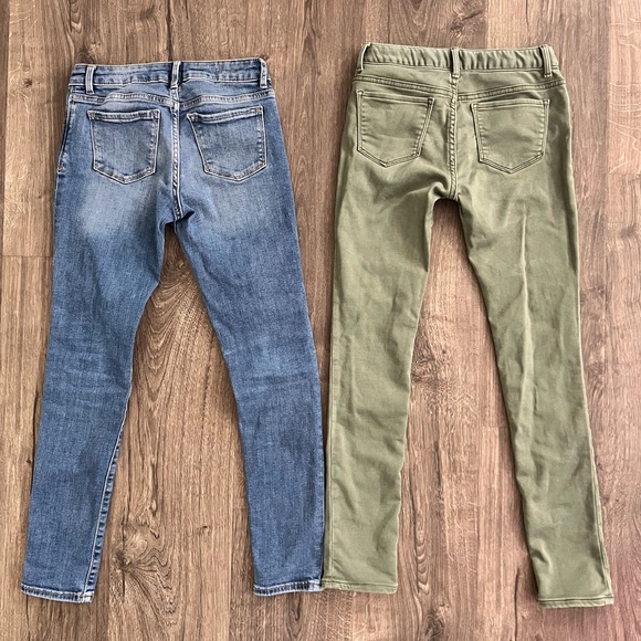 2 pairs Gap Size 10 Skinny. Excellent Condition. Only hung dried/Length Great. - Picture 4 of 4